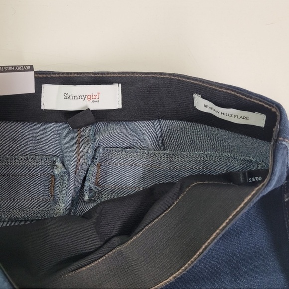 Skinnygirl High Rise Beverly Hills Pull-On Flare Dark Blue Jeans - Picture 8 of 9